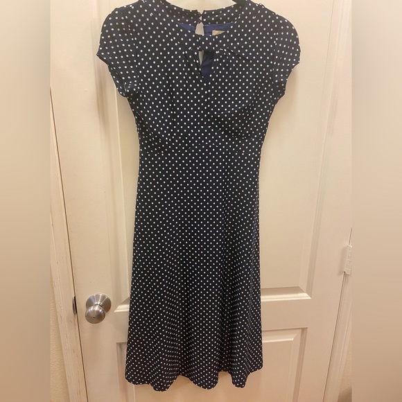 Polka Dot Keyhole Dress | Lindy Bop - Picture 1 of 6